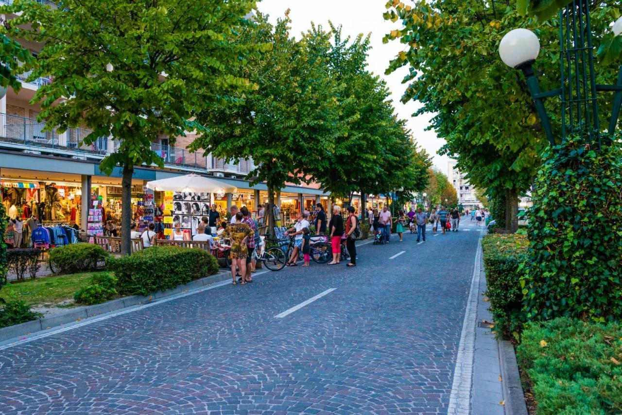 Castello Leilighet Bibione Eksteriør bilde