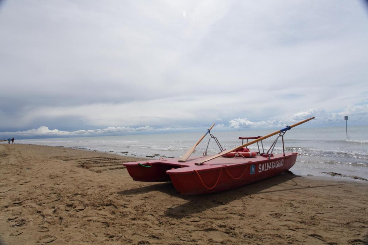 Castello Leilighet Bibione Eksteriør bilde
