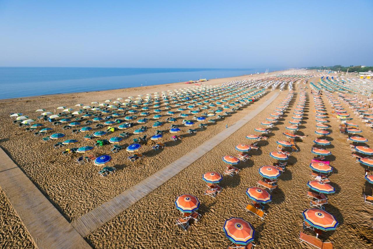 Castello Leilighet Bibione Eksteriør bilde
